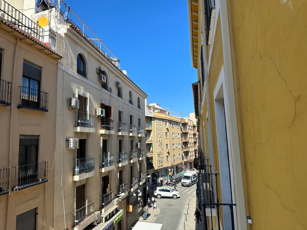 Alamos Suite Jaén Esterno foto